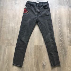 LIRA faded black stretch jeans w/ rose embroidery
